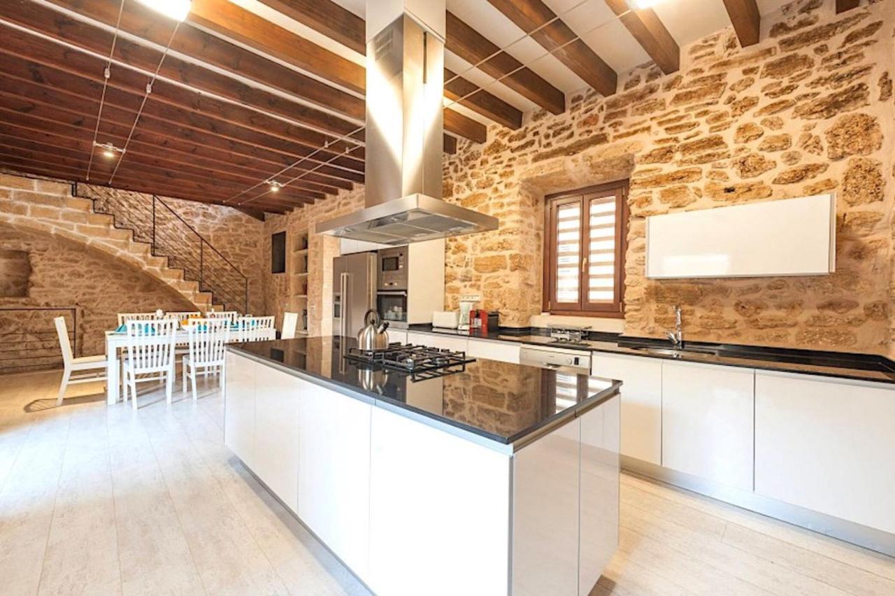 Casa Sa Pedra, En El Centro Historico De Alcudia 빌라 외부 사진